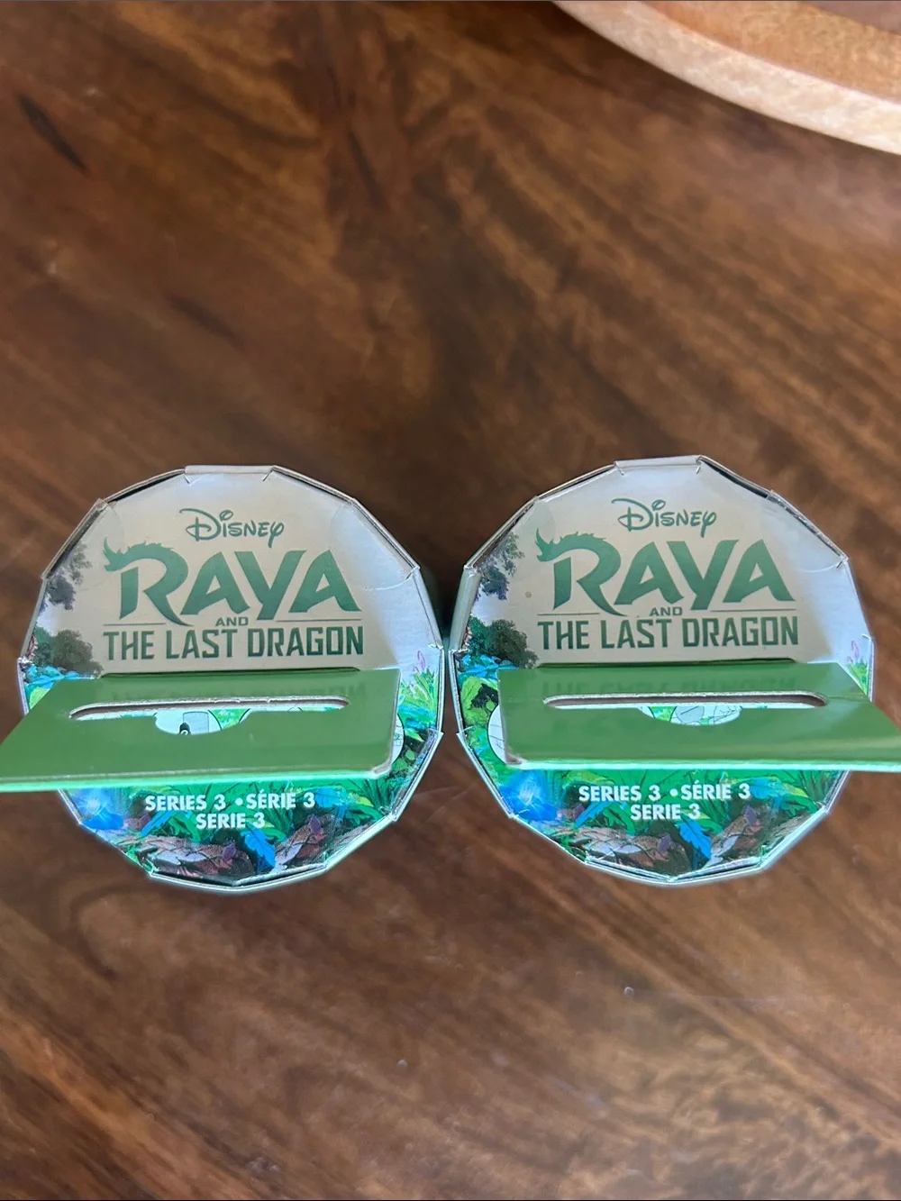 Disney Raya & The Last Dragon Mystery Bundle – 2 Surprise Figures